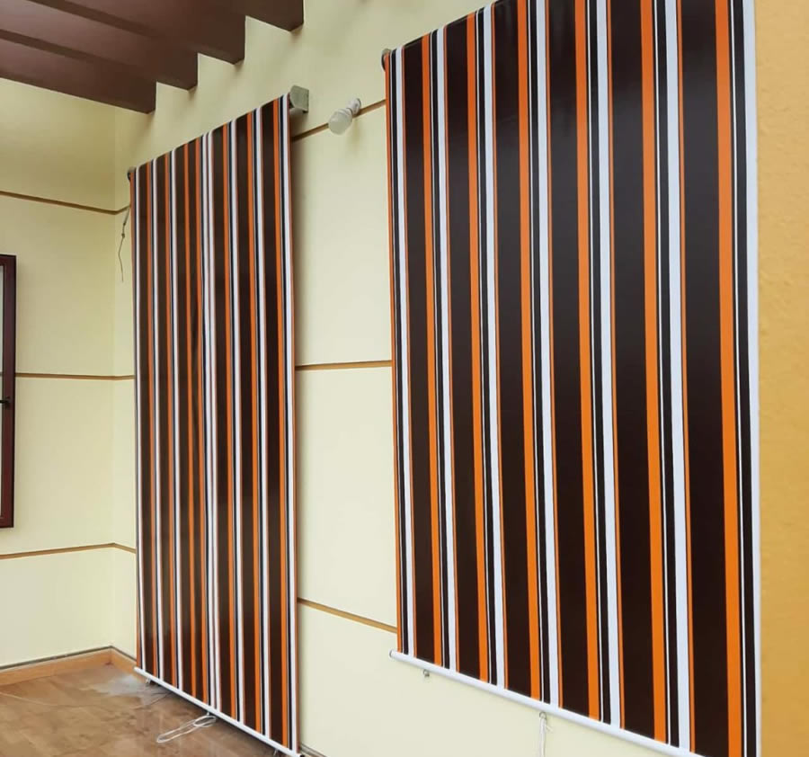 Bạt che tự cuốn che nắng mưa  Vinh Nghệ An